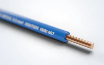 سیم مفتولی H07V-U خراسان افشار نژاد با لایه‌های بازشده
